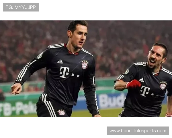 足球迷排挤球星现象分析及其对球员职业生涯的影响探讨